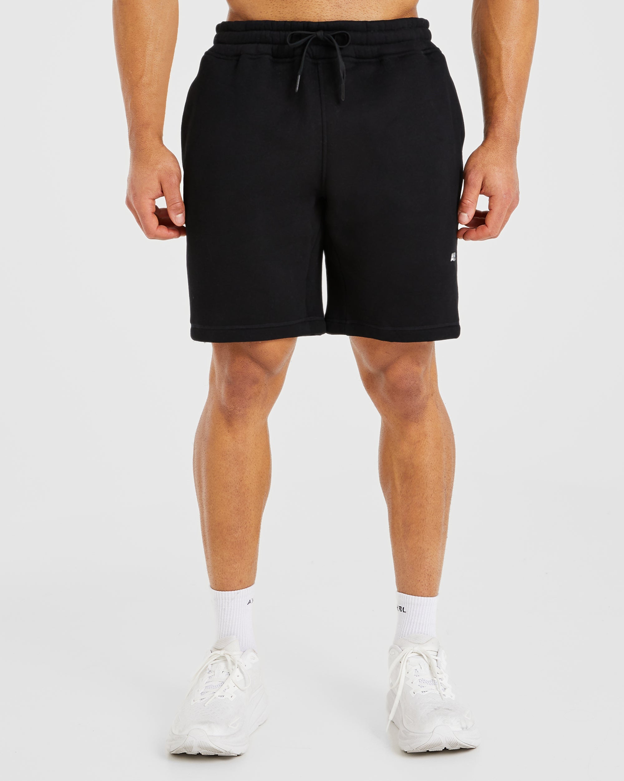 Essential 7" Shorts - Black