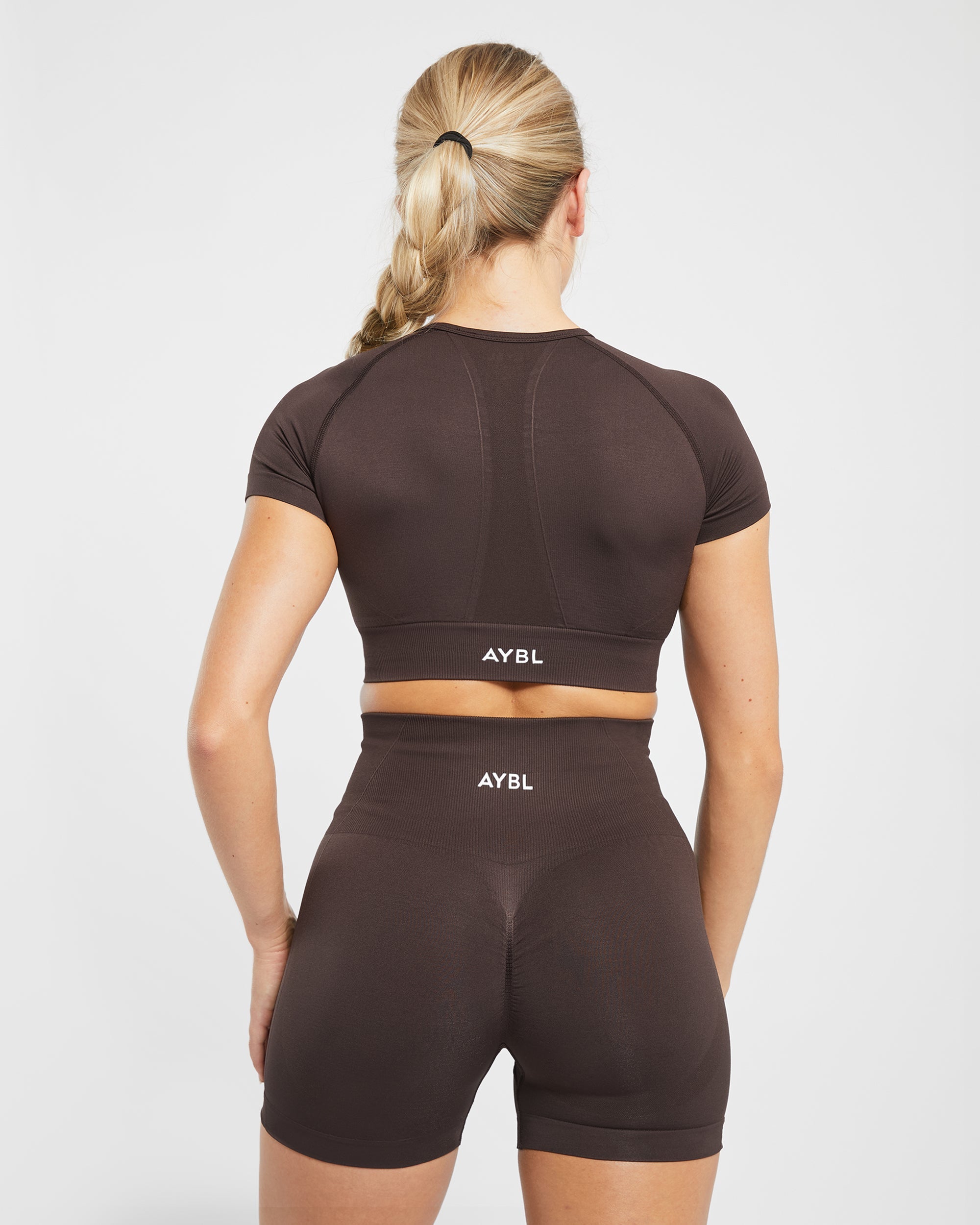 Empower Seamless Crop Top - Cocoa Brown