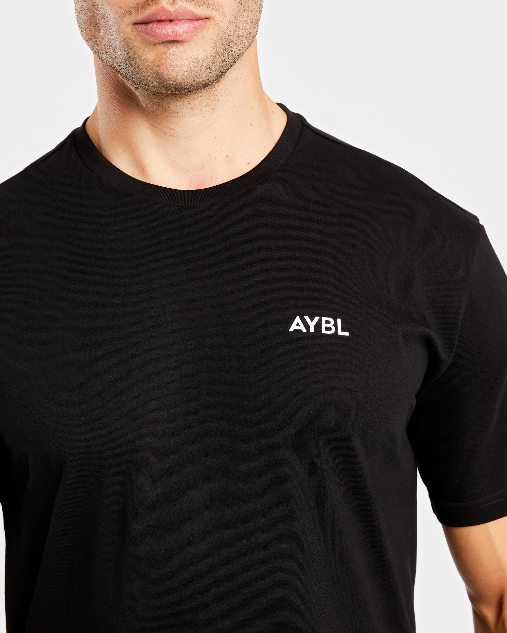 Essential T Shirt - Black