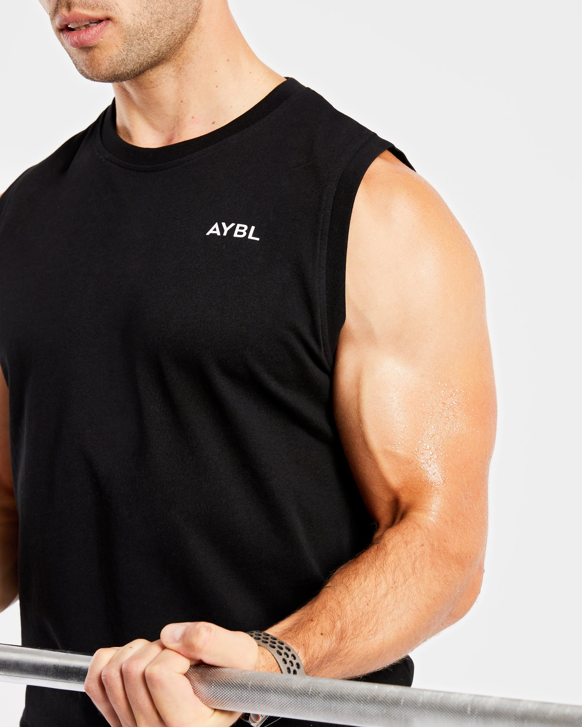 Essential Tank - Black