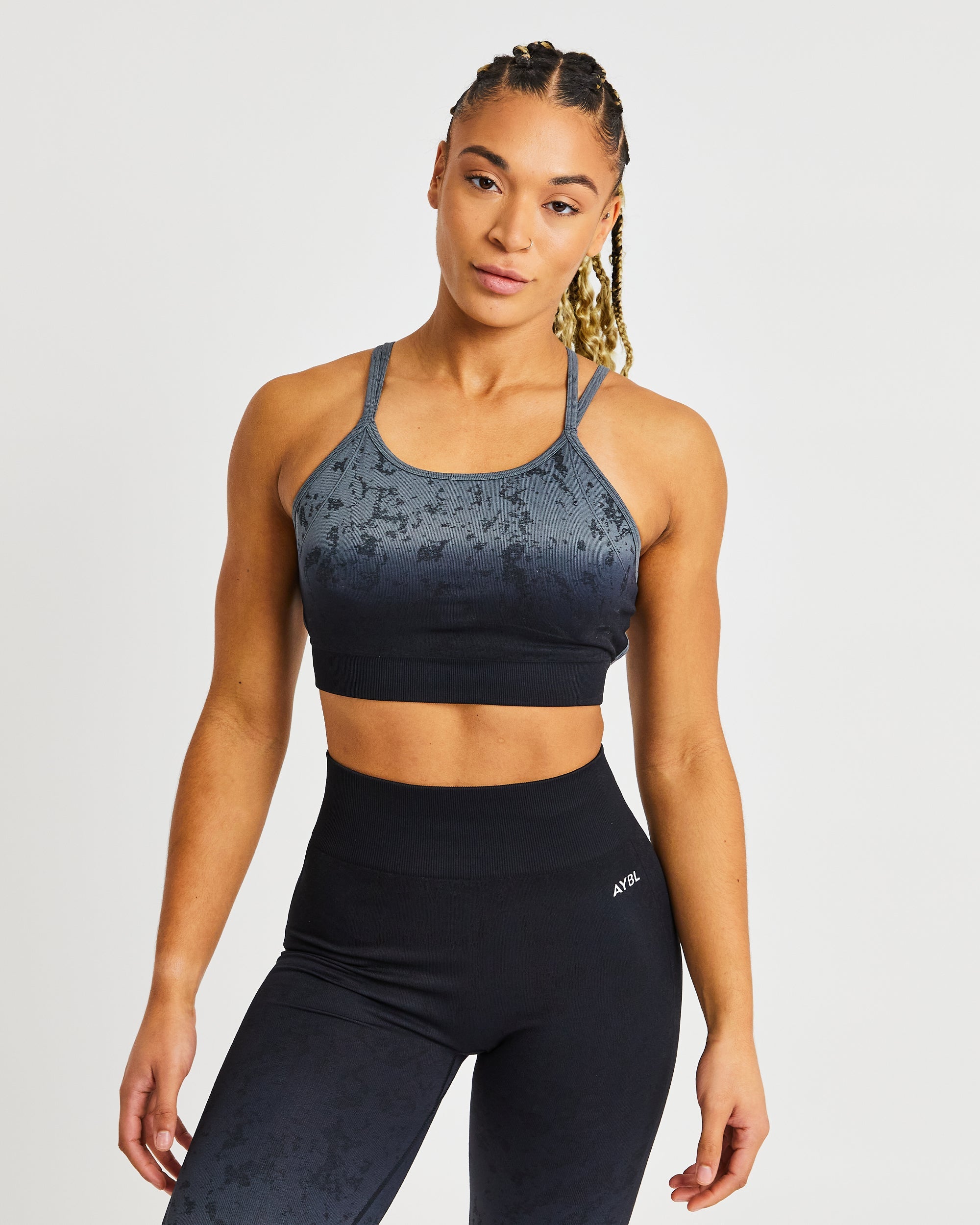 Flare Seamless Sports Bra - Black