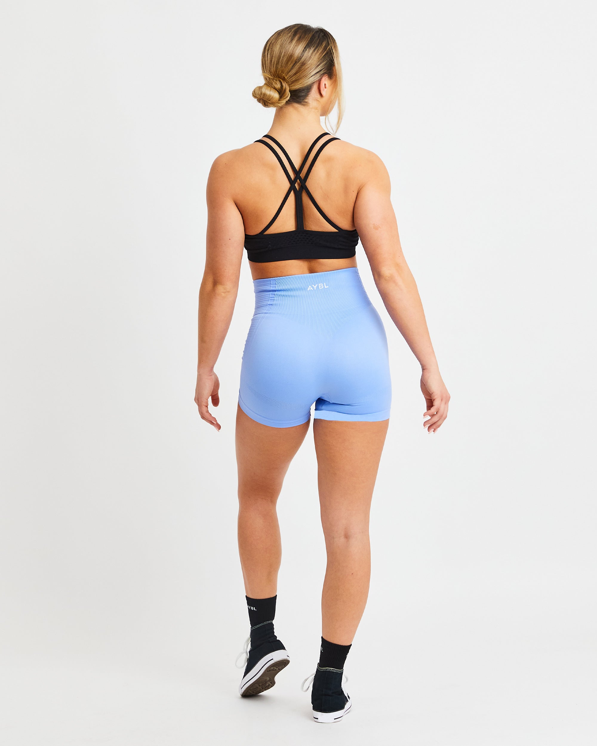 Essential Seamless Strappy Sports Bra - Black