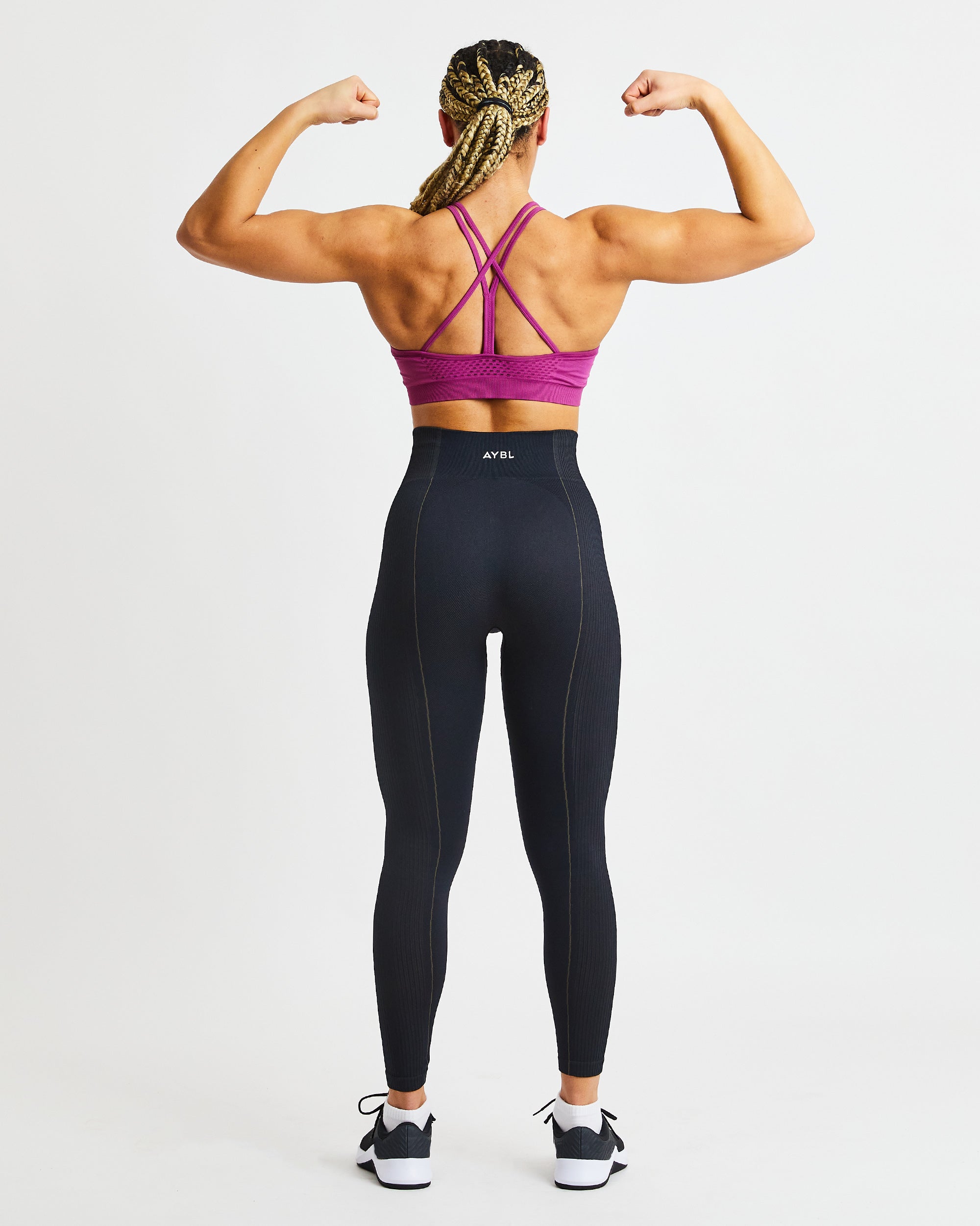 Essential Seamless Strappy Sports Bra - Magenta