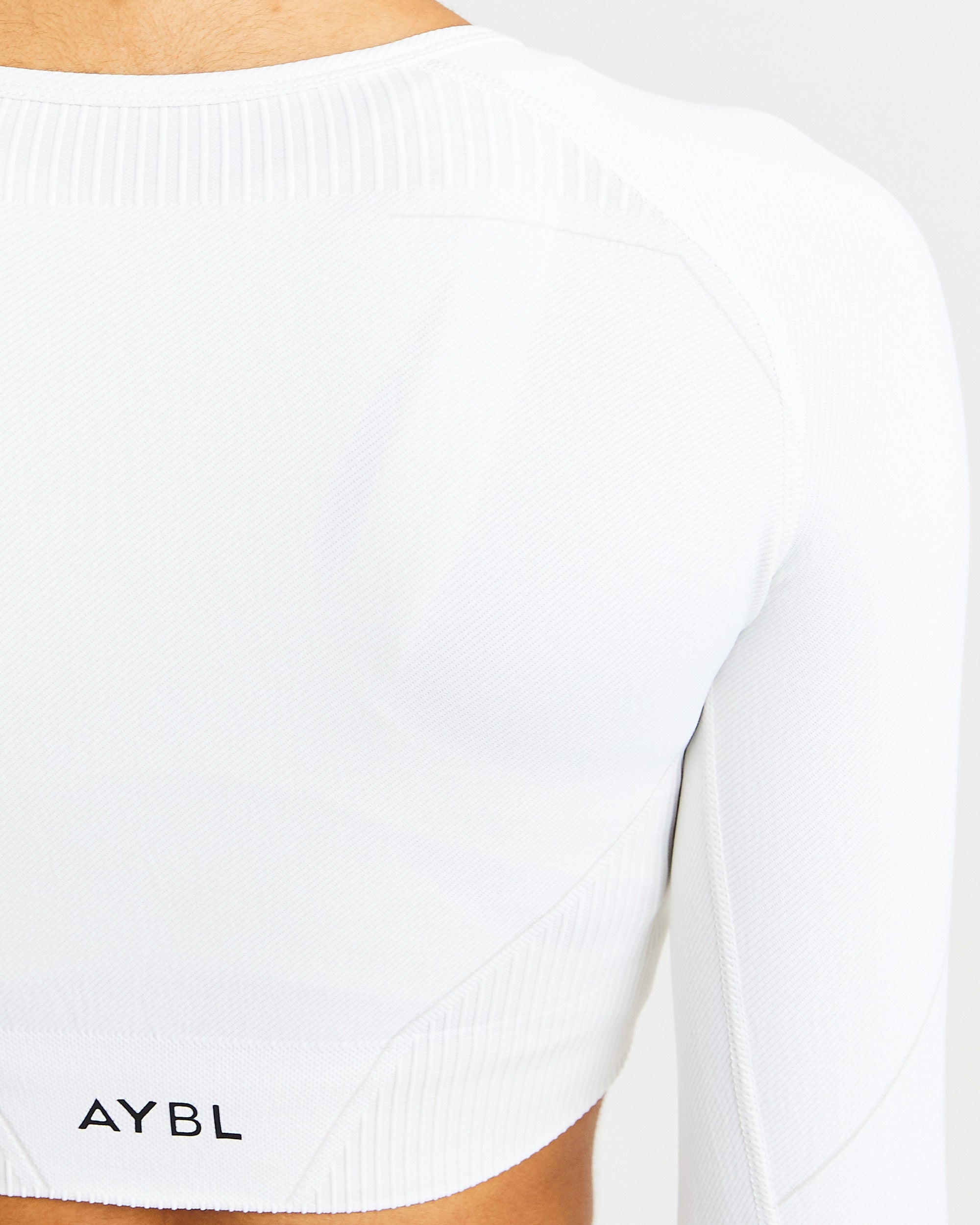 Reflex Seamless Long Sleeve Crop Top - White