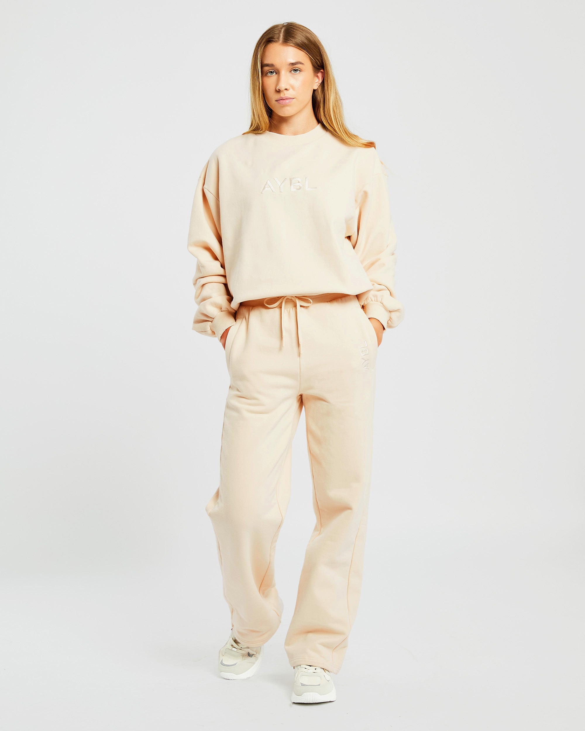 Everyday Relaxed Sweater - Cream