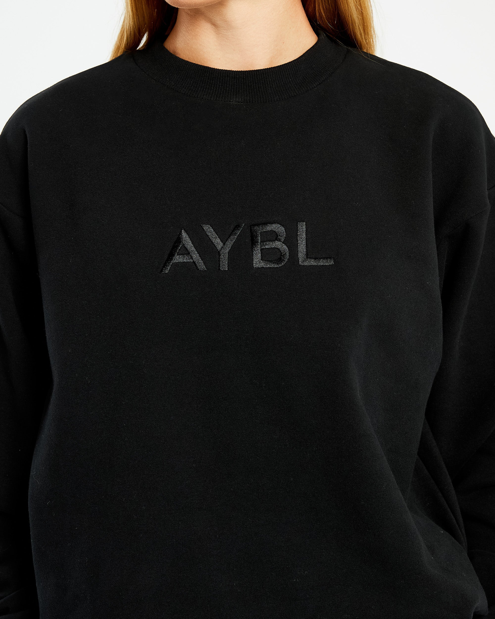 Everyday Relaxed Sweater - Black