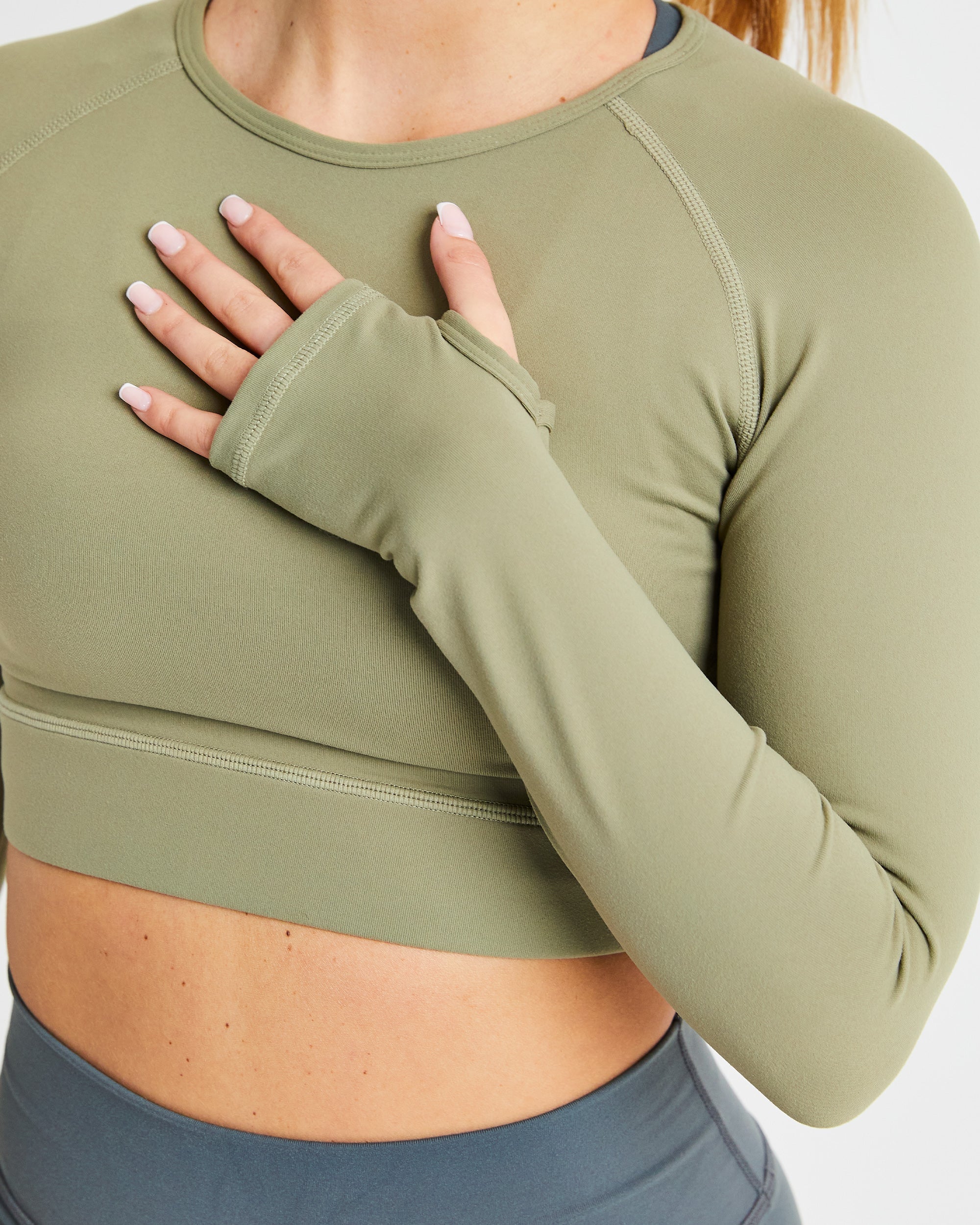 Core Long Sleeve Crop Top - Olive