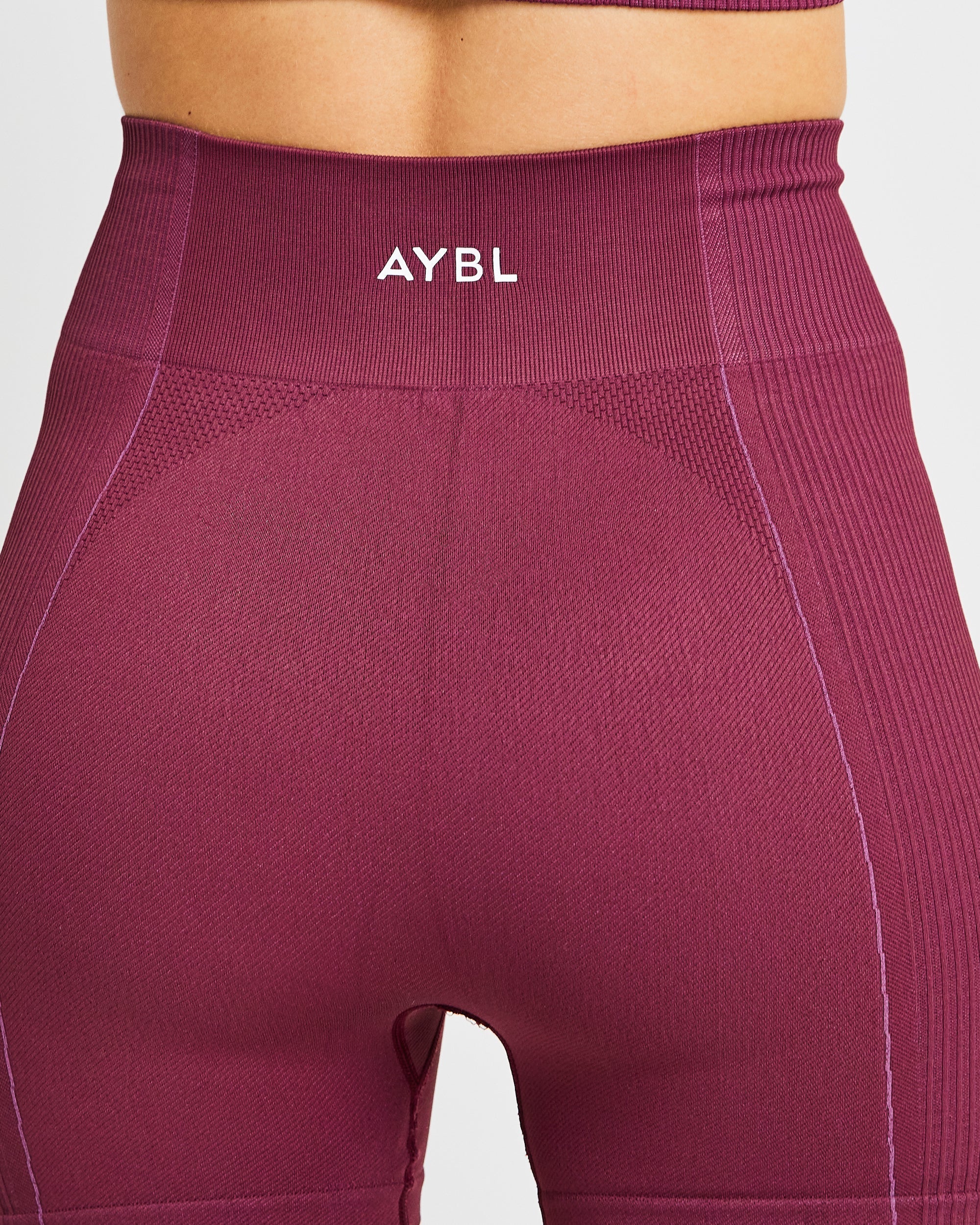 Reflex Seamless Shorts - Plum