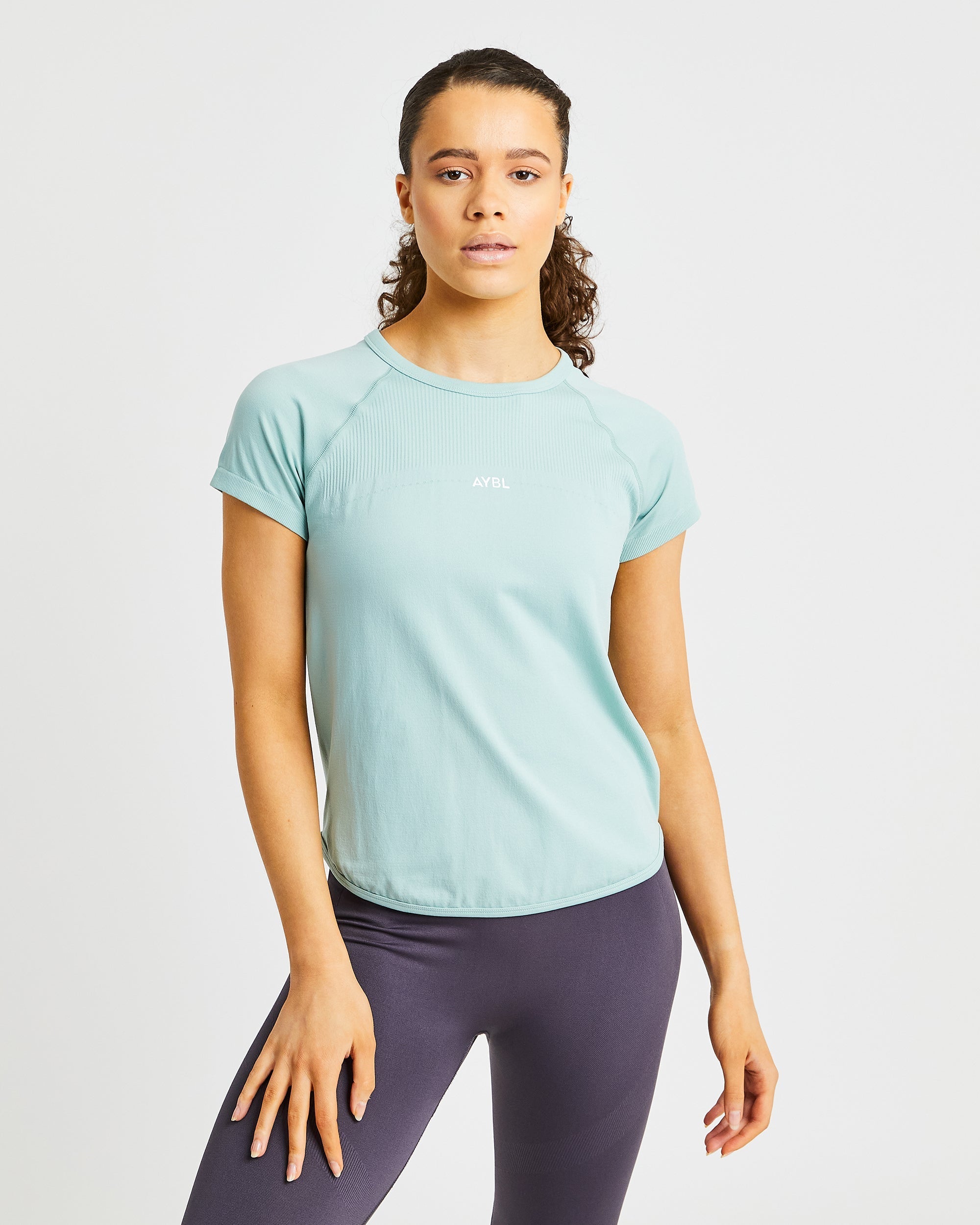 Reform Seamless T Shirt - Sage Green